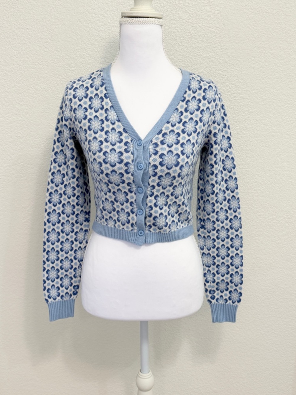 Hollister Floral Print Cardigan Sweater